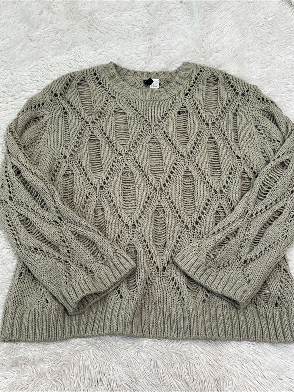 🍀 H&M Oversized Netted Style Sweater
